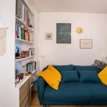 Cosy Avec Terrasse Apartamento *